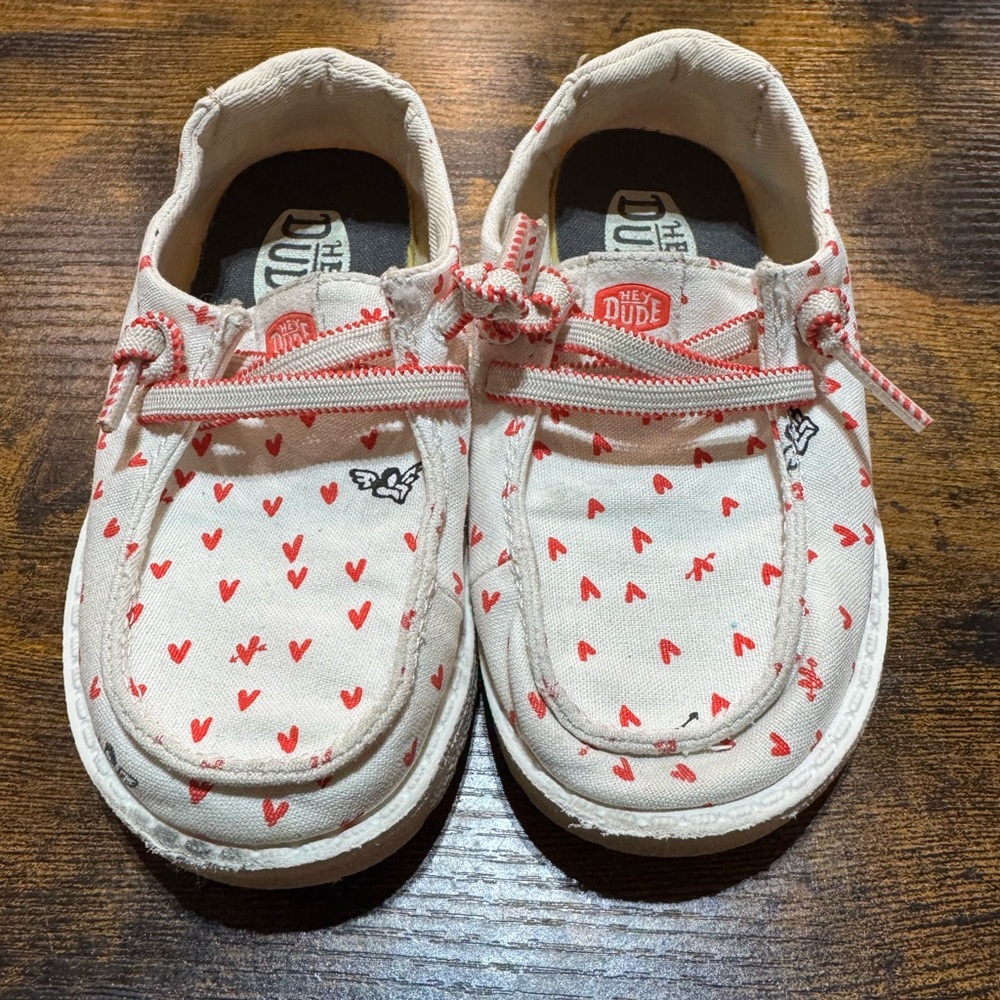 Hey Dude Kids' Moccasins - Red Heart Print